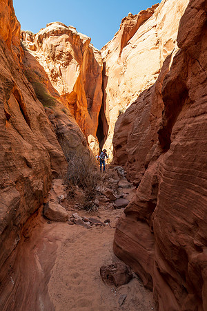 Wind Pebble Canyon -_MAK0887-HDR