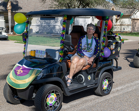 Retama Village Mardi Gras_MAK8706