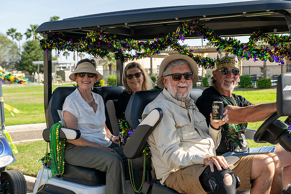 Retama Village Mardi Gras_MAK8711