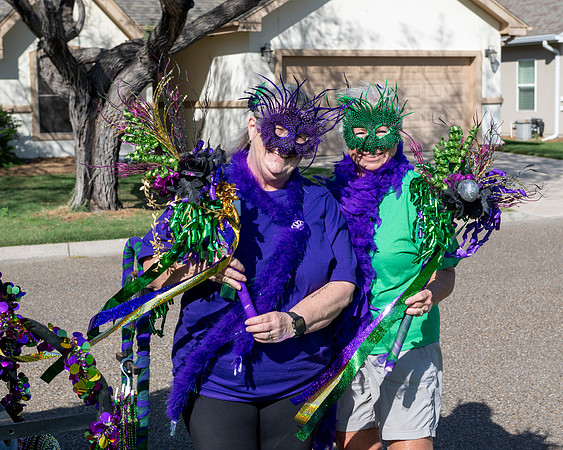Retama Village Mardi Gras_MAK8730