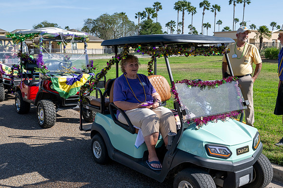 Retama Village Mardi Gras_MAK8740