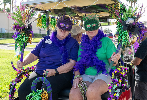 Retama Village Mardi Gras_MAK8787