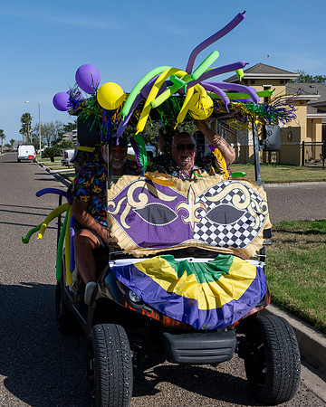 Retama Village Mardi Gras_MAK8805