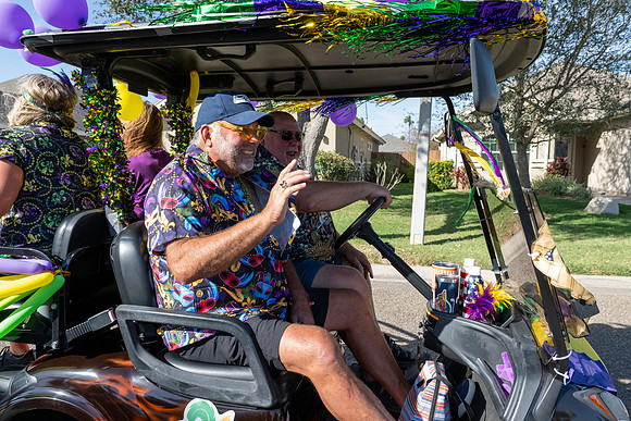 Retama Village Mardi Gras_MAK8800