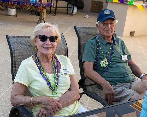 Retama Village Mardi Gras_MAK8936