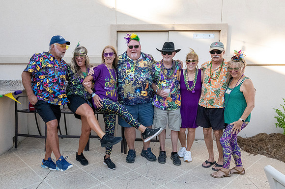 Retama Village Mardi Gras_MAK8991