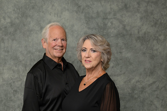 Rhonda & Bob Post-_MAK6855