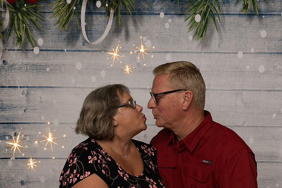 Ralph & Peggy Corning-_MAK7121-Edit