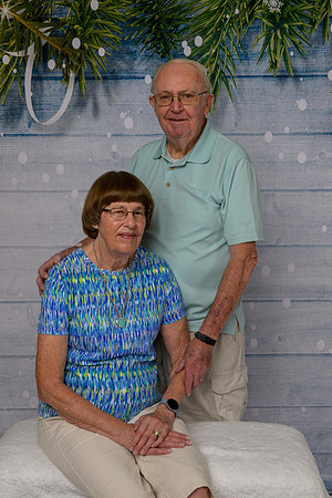 Jim and Muriel Hinrichs-_MAK7150