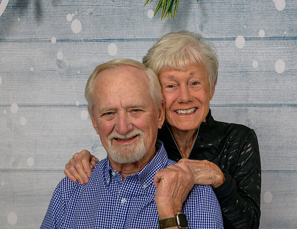Ron and Marylin Garris-_MAK7325