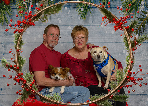 Julia and John Hanley with Bella & Dexter-_MAK8564-Edit