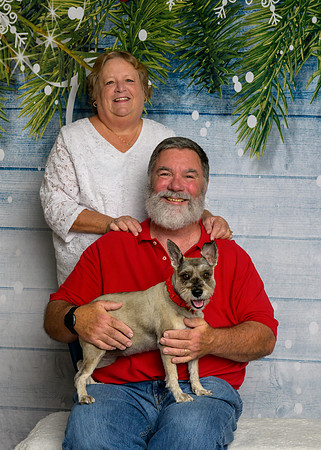 Skip and Jane Loman with Molly-_MAK8628