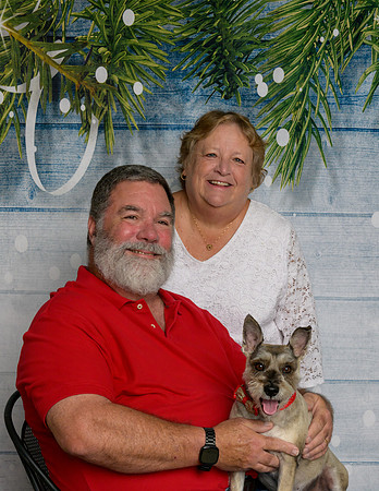 Skip and Jane Loman with Molly-_MAK8641