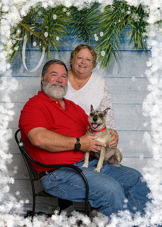 Skip and Jane Loman with Molly-_MAK8639-Edit