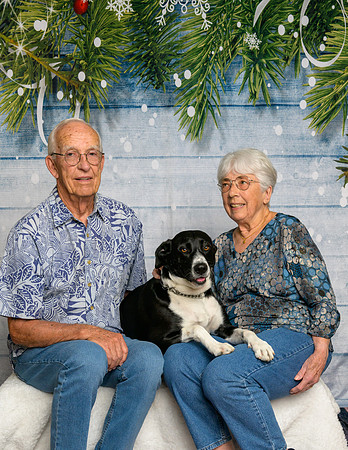 Sharon and Charles Reif with Raven-_MAK8696