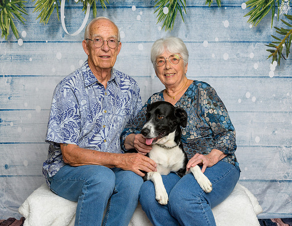 Sharon and Charles Reif with Raven-_MAK8701
