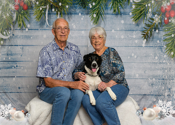 Sharon and Charles Reif with Raven-_MAK8699-Edit-2