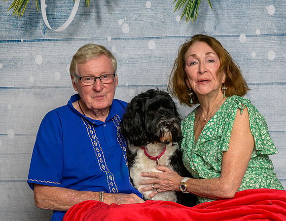 Connie and Lyle Oliver-_MAK8844
