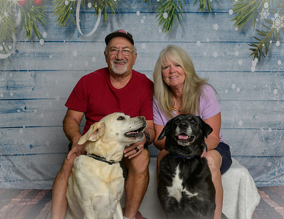 Molly & Larry Franklin  CJ and Kaydi-_MAK8925