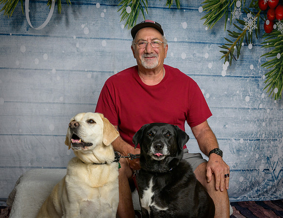 Molly & Larry Franklin  CJ and Kaydi-_MAK8978