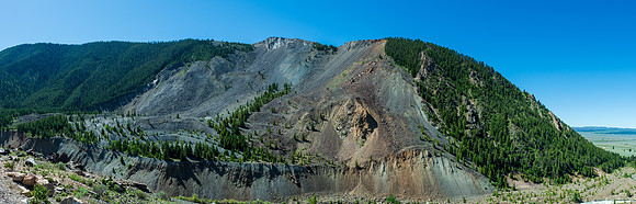 Earthquake lake MAK_8502-Pano